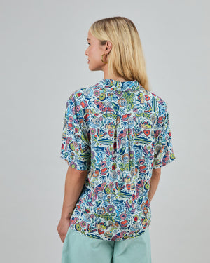 This is Asis Aloha Blouse